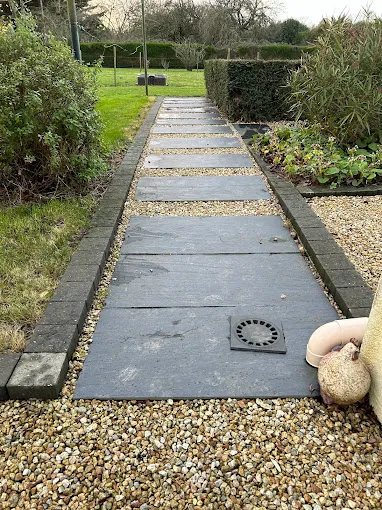 amenagement jardin liffre