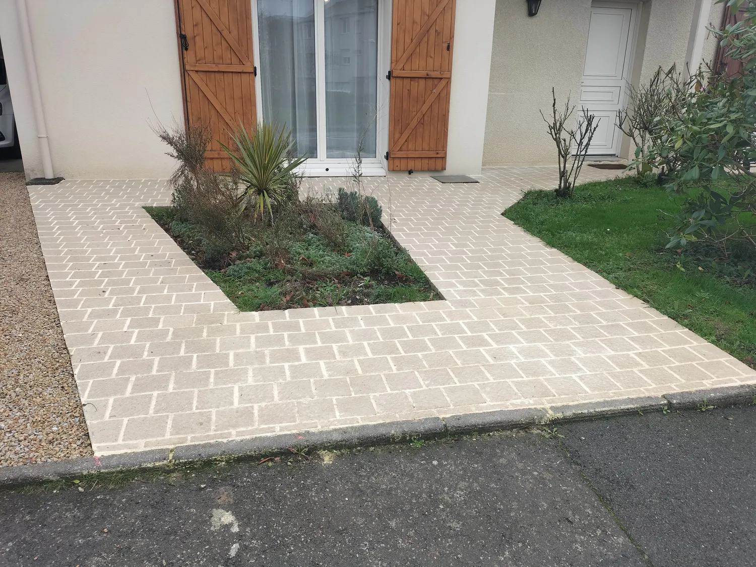 pose terrasse bois liffre